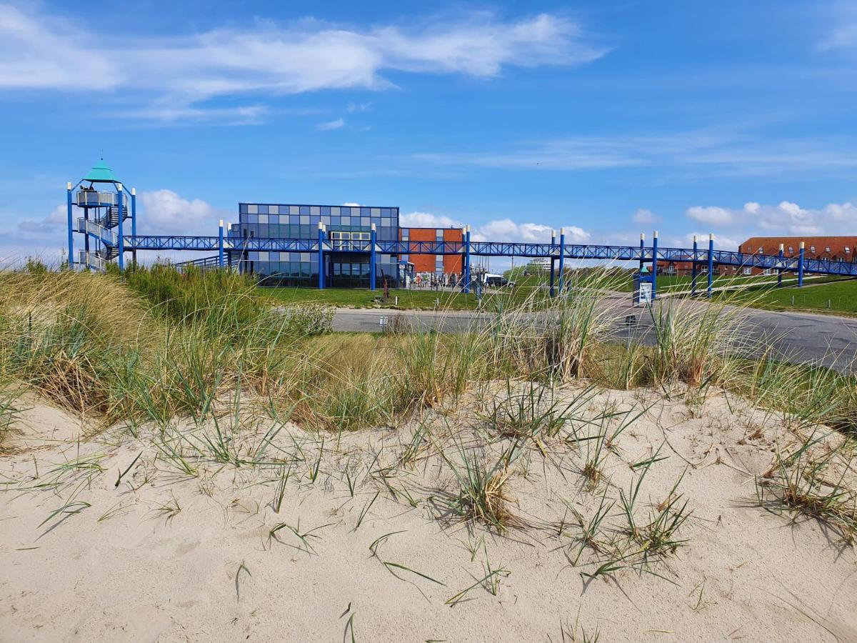 Hotel Pension Am Hafen Norddeich  Exterior photo